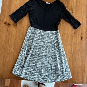Black and white Gilli dress size small